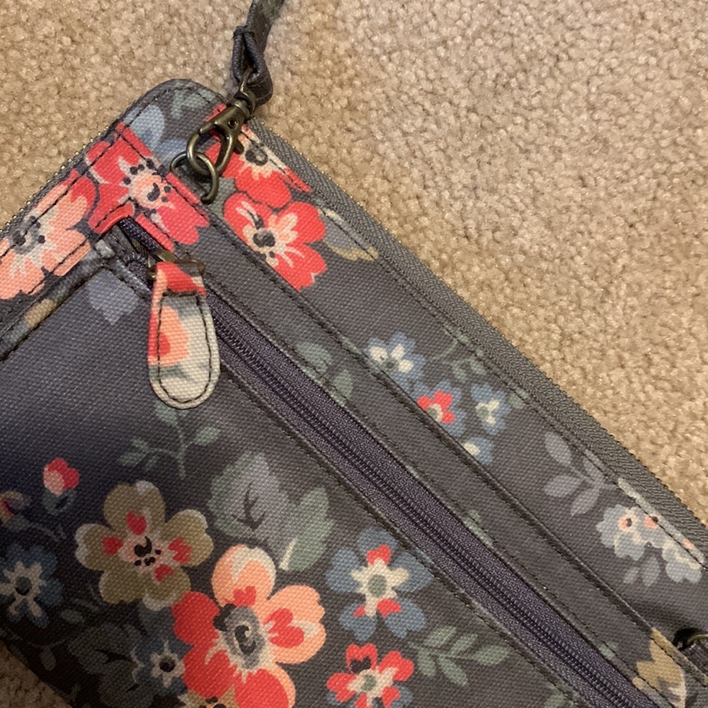 Bag - Picture 4 of 7